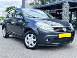 Gris Occasion 2011 Dacia Sandero Lauréate Berline | 6 102 € (Prix juste)