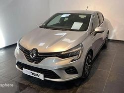 Blanc Utilisé 2022 Renault Clio V Intens Berline | 14 299 € (Prix juste)