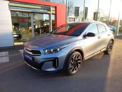 Gris perle métallisé Utilisé 2023 Kia XCeed SUV | 32 999 €