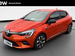 Orange Utilisé 2022 Renault Clio V LIMITED Citadine | 14 990 € (Prix juste)