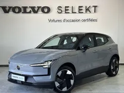 Gris Nouvelle 2025 Volvo EX30 Plus SUV | 39 900 € (Prix juste)