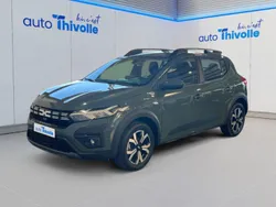 Gris Utilisé 2024 Dacia Sandero Expression Citadine | 16 690 € (Prix juste)