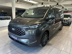 Gris Utilisé 2025 Ford Tourneo Titanium Monospace | 61 990 €