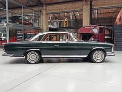 Vert Utilisé 1970 Mercedes 280 SE Coupé | 98 500 €