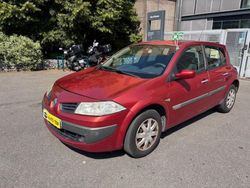 Utilisé 2006 Renault Mégane II Authentique Berline | 1 990 €