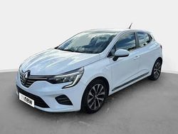 Blanc Utilisé 2022 Renault Clio V Intens Citadine | 15 499 € (Prix juste)