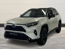 Utilisé 2025 Toyota RAV4 Hybrid SUV | 46 299 € (Prix juste)