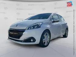 Blanc Utilisé 2018 Peugeot 208 Signature Sky Citadine | 8 299 € (Prix juste)