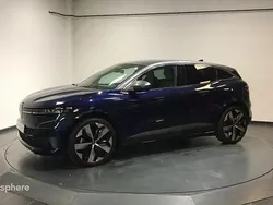Bleu Utilisé 2022 Renault Mégane Techno SUV | 24 299 € (Prix juste)
