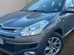 Gris Utilisé 2010 Citroën C-Crosser SUV | 9 999 €