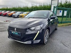 Noir Utilisé 2023 Peugeot e-208 Style Citadine | 17 990 € (Bon prix)