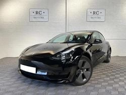 Noir Utilisé 2022 Tesla Model 3 Standard Range Plus Berline | 28 485 € (Prix juste)