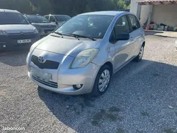 Gris Utilisé 2008 Toyota Yaris Citadine | 4 990 €