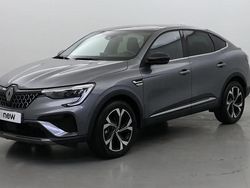 Gris Utilisé 2024 Renault Arkana Techno SUV | 25 490 € (Prix juste)