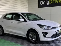 Utilisé 2023 Kia Rio Active Citadine | 16 980 € (Prix juste)