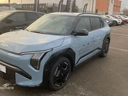 Bleu givré Utilisé 2024 Kia EV3 2 SUV | 40 999 € (Prix juste)