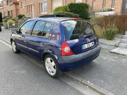 Utilisé 2001 Renault Clio II Extreme Berline | 1 650 € (Bon prix)