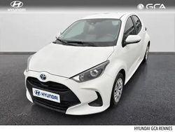 Blanc Occasion 2023 Toyota Yaris Hybrid Berline | 18 990 € (Prix juste)
