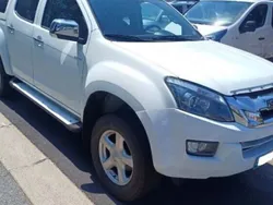 Utilisé 2016 Isuzu D-Max Pick-up | 26 400 € (Prix juste)