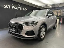Gris Utilisé 2021 Audi Q3 Business SUV | 30 990 € (Bon prix)