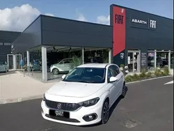 Blanc Utilisé 2018 Fiat Tipo Lounge Berline | 11 900 € (Prix assez cher)