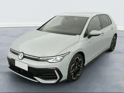 Argent Nouvelle 2025 VW Golf VIII R-line Berline | 36 018 € (Bon prix)