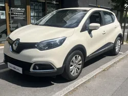 Utilisé 2014 Renault Captur Life SUV | 9 490 € (Prix juste)