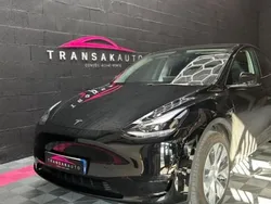 Noir Utilisé 2024 Tesla Model Y Standard Range SUV | 35 990 € (Prix juste)
