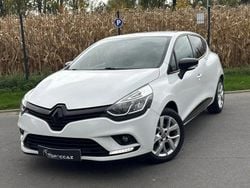 Blanc Utilisé 2018 Renault Clio IV LIMITED Citadine | 8 490 € (Prix juste)