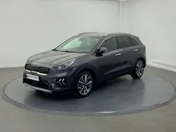 Gris Utilisé 2019 Kia Niro Premium SUV | 19 890 € (Prix juste)