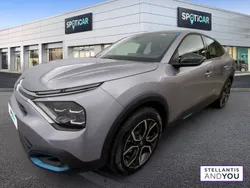 Gris Utilisé 2023 Citroën e-C4 Feel Berline | 23 990 € (Prix assez cher)