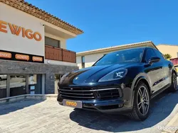 Noir Utilisé 2020 Porsche Cayenne SUV | 59 990 € (Prix juste)