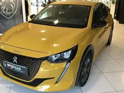 Jaune Utilisé 2022 Peugeot e-208 Style Citadine | 15 499 € (Prix juste)