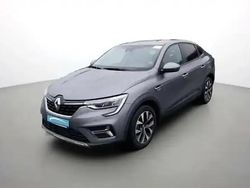 Gray m Occasion 2023 Renault Arkana SUV | 21 990 € (Bon prix)