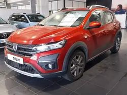 Rouge fusion Occasion 2021 Dacia Sandero Berline | 13 690 € (Prix juste)