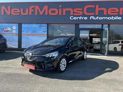 Noir Utilisé 2022 Renault Clio V Intens Berline | 16 990 € (Prix juste)