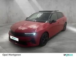 Rouge kardio métallisé/toit noir karbon Utilisé 2023 Opel Astra Berline | 19 900 € (Super prix)