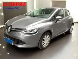 Utilisé 2015 Renault Clio IV Expression Berline | 9 990 € (Prix juste)