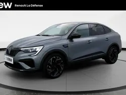 Gris Utilisé 2024 Renault Arkana SUV | 28 490 € (Prix assez cher)