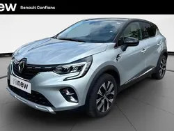 Gris Utilisé 2024 Renault Captur Techno SUV | 17 980 € (Prix juste)