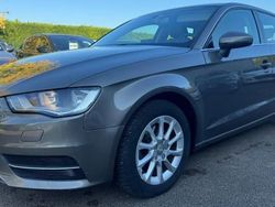 Utilisé 2016 Audi A3 Sportback Attraction Berline | 12 990 € (Prix juste)