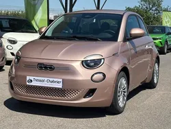 Rouge Utilisé 2022 Fiat 500e Action Citadine | 13 308 € (Prix juste)