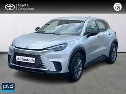 Jaune Utilisé 2025 Lexus LBX Business Edition SUV | 31 990 € (Prix juste)