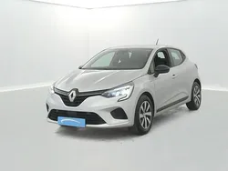 Utilisé 2023 Renault Clio V Equilibre Citadine | 15 490 € (Prix juste)