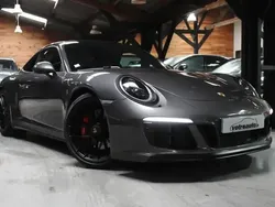 Gris Utilisé 2018 Porsche 911 Carrera 4 GTS Coupé | 129 800 € (Prix juste)