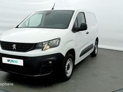Blanc Utilisé 2023 Peugeot Partner S Van | 16 980 €