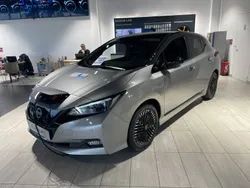 Gris Utilisé 2023 Nissan Leaf Tekna Citadine | 24 490 €