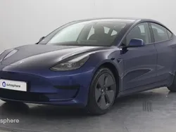 Bleu Utilisé 2021 Tesla Model 3 Standard Range Berline | 26 299 € (Prix juste)