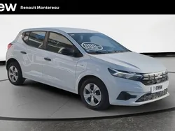 Blanc Utilisé 2023 Dacia Sandero Essentiel Citadine | 12 490 € (Prix juste)