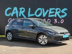 Gris dauphin Utilisé 2025 VW Golf VIII Berline | 31 990 € (Prix juste)